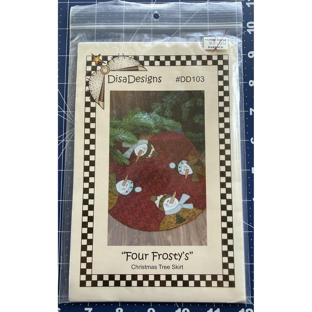 Disa Designs 'Four‎ Frosty's' Christmas Tree Skirt Applique Pattern 42"